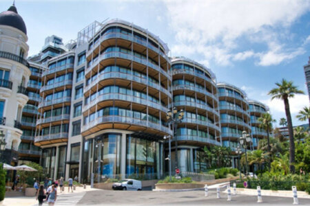 ONE MONTE-CARLO – EXCEPTIONAL DUPLEX WITH CASINO AND SEA VIEWS